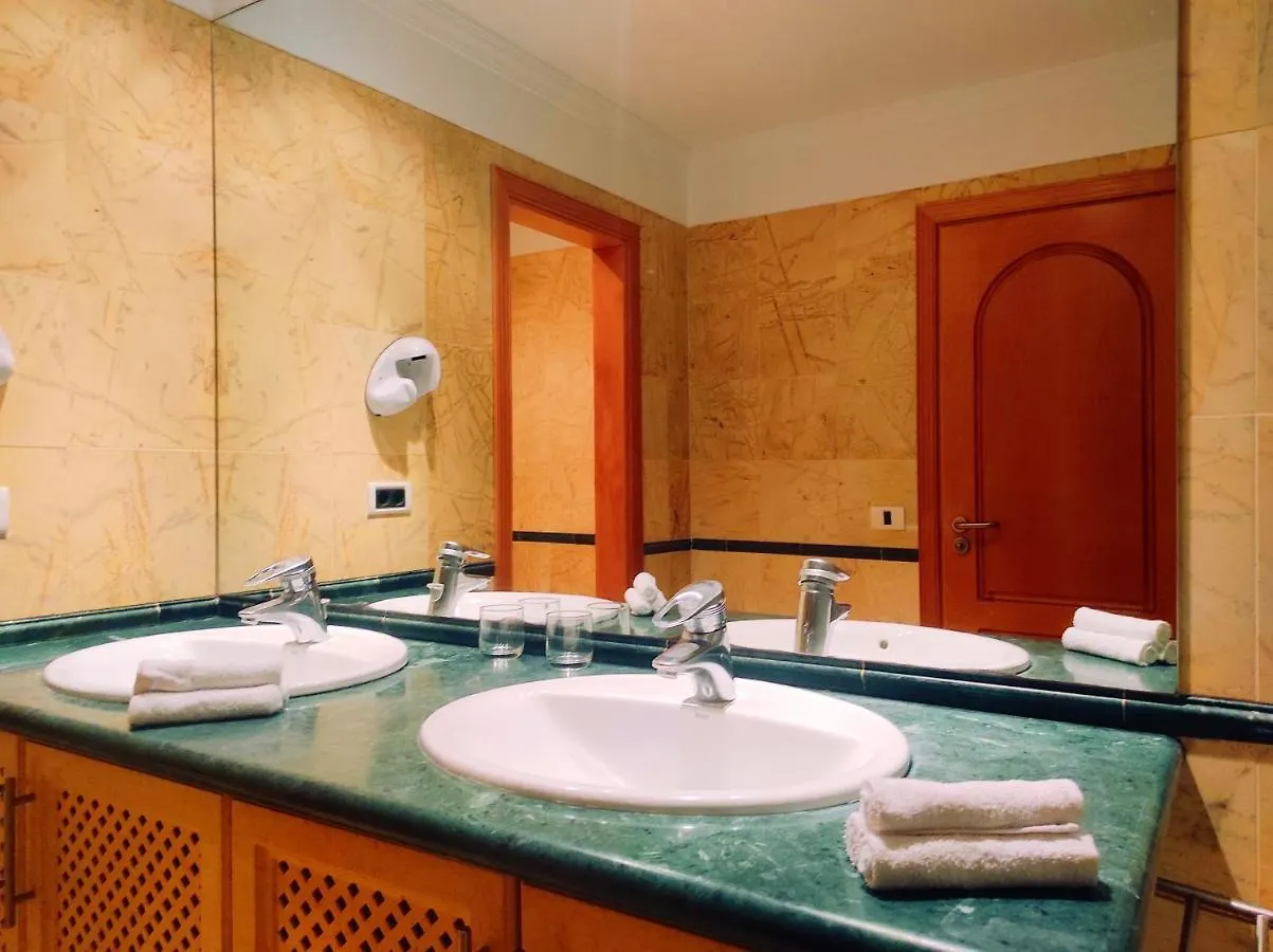El Nautico Suites, Golf Del Sur San Miguel de Abona Apartment